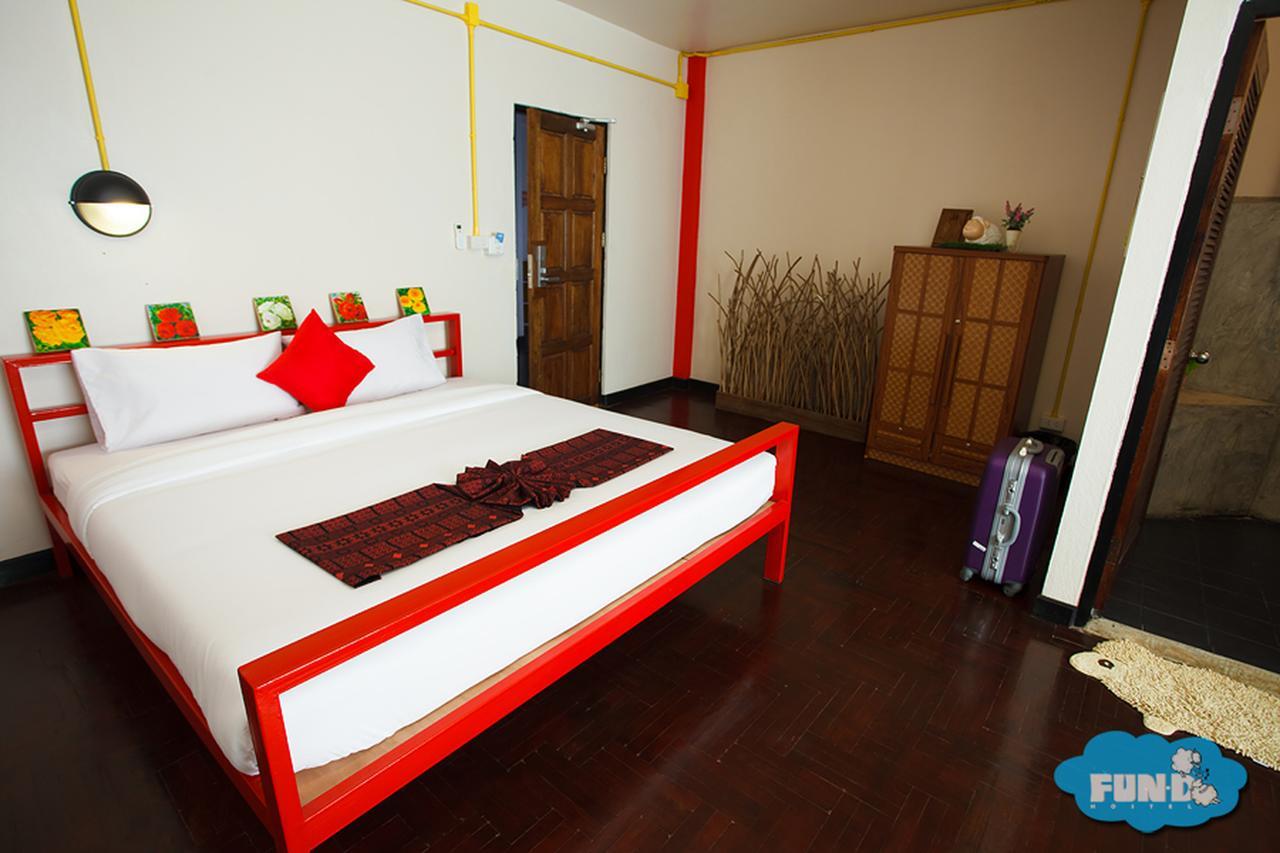 Fun-D Hostel Chiang Rai Exterior foto